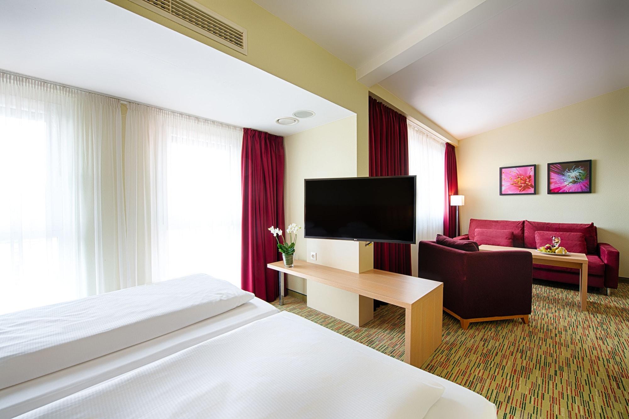 Welcome Hotel 4*
